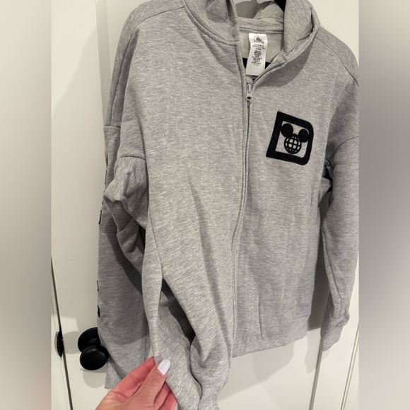 Disney World Parks 2023 Authentic Original 1971 Gray Black Hoodie Size S Zip up - Picture 2 of 4